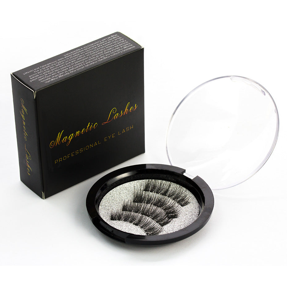 Magnetic Eyelashes with packaging